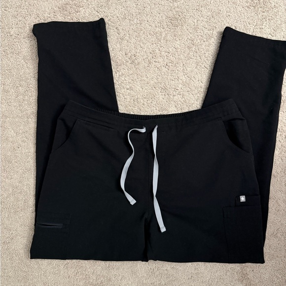 Women’s Black Figs Scrub Pants - Picture 1 of 4